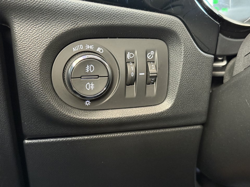 Opel Corsa 1,2 Elegance 5d