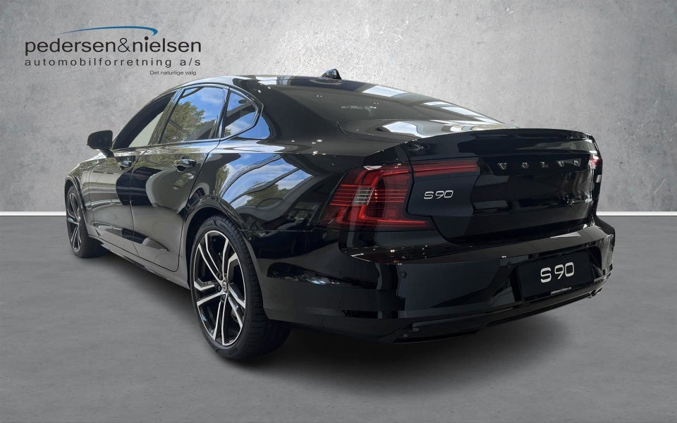 Volvo S90 2,0 T8 ReCharge Ultimate Dark aut. AWD 4d