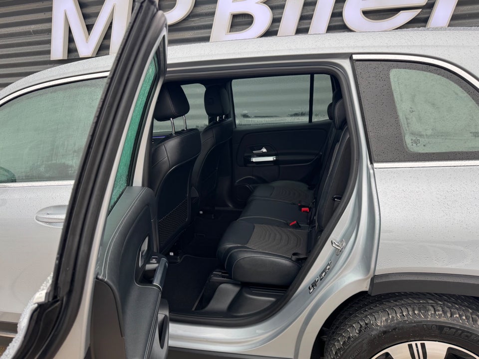 Mercedes EQB250+ Progressive 5d