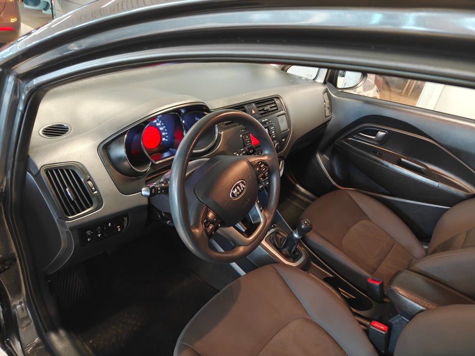 Kia Rio 1,2 CVVT Active 5d