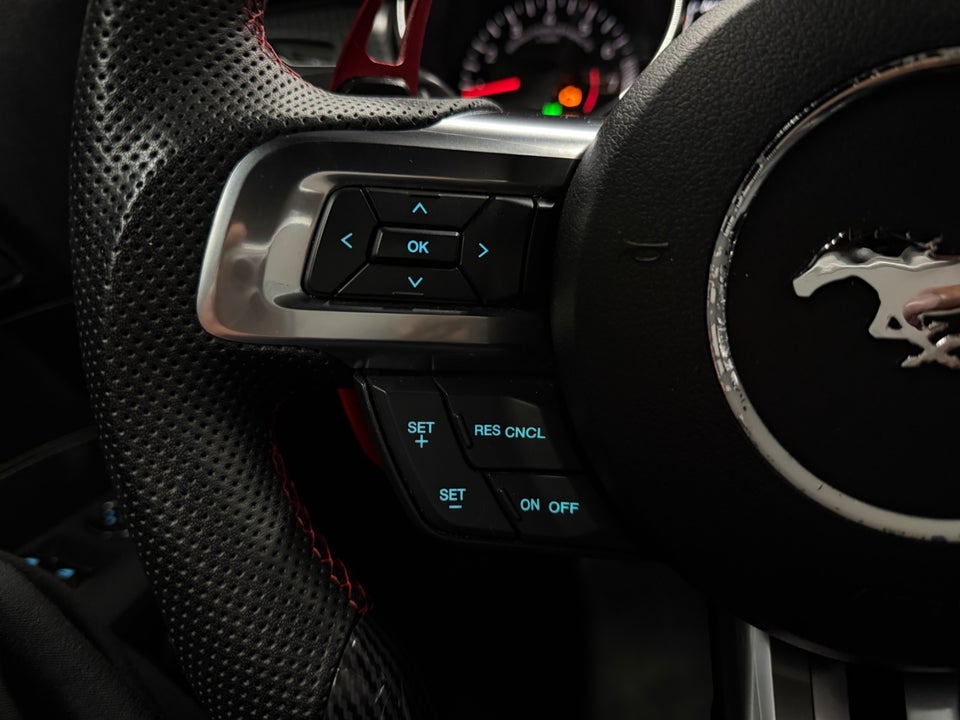 Ford Mustang 2,3 EcoBoost Fastback aut. 2d