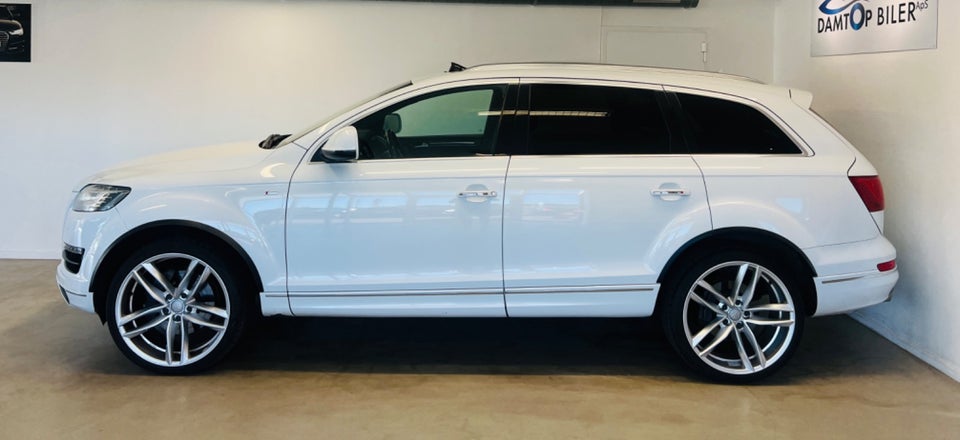 Audi Q7 3,0 TDi 245 S-line quattro Tiptr. 7prs 5d