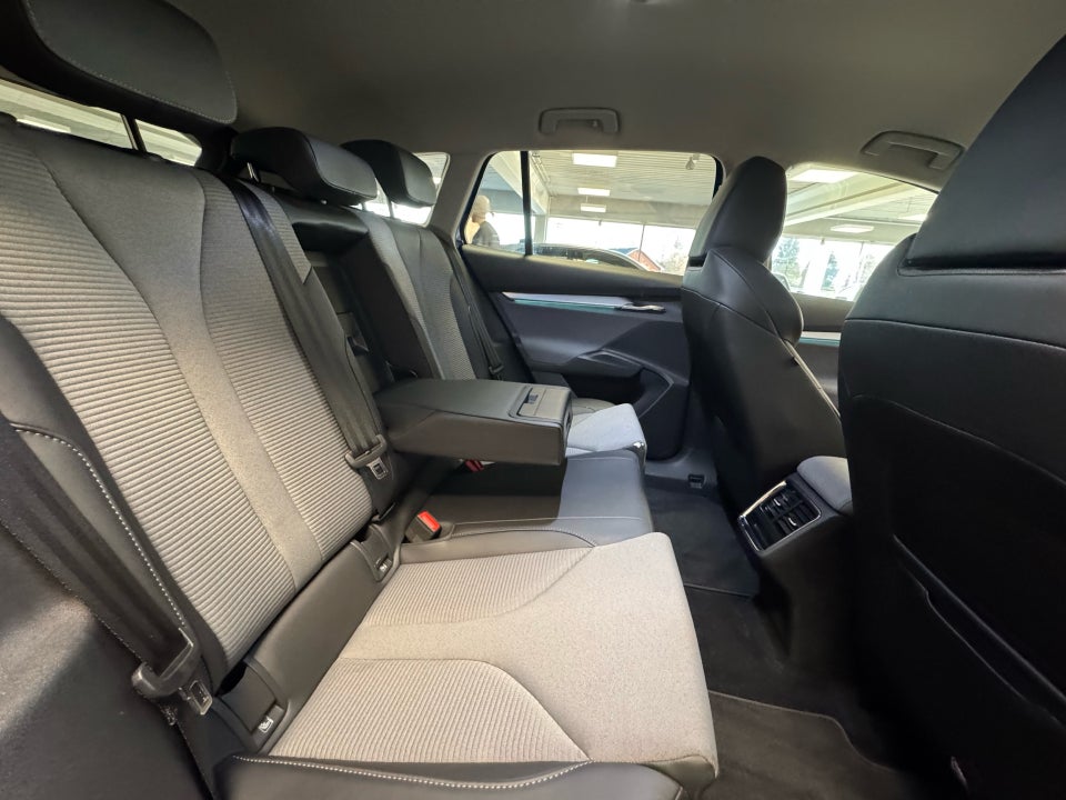 Skoda Enyaq 50 iV 5d