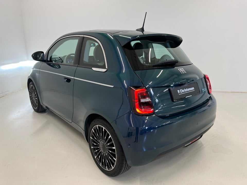 Fiat 500e 42 la Prima Sky 3d