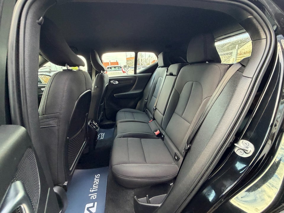 Volvo XC40 P6 ReCharge Core 5d