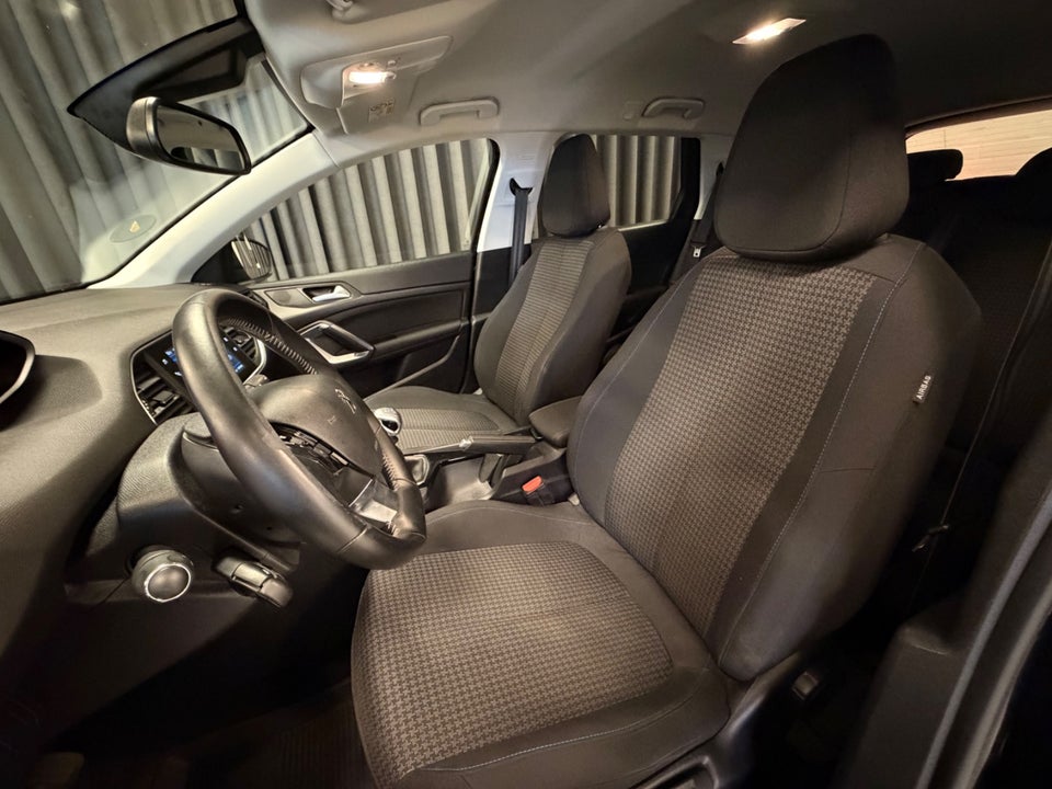 Peugeot 308 1,5 BlueHDi 130 Style SW 5d