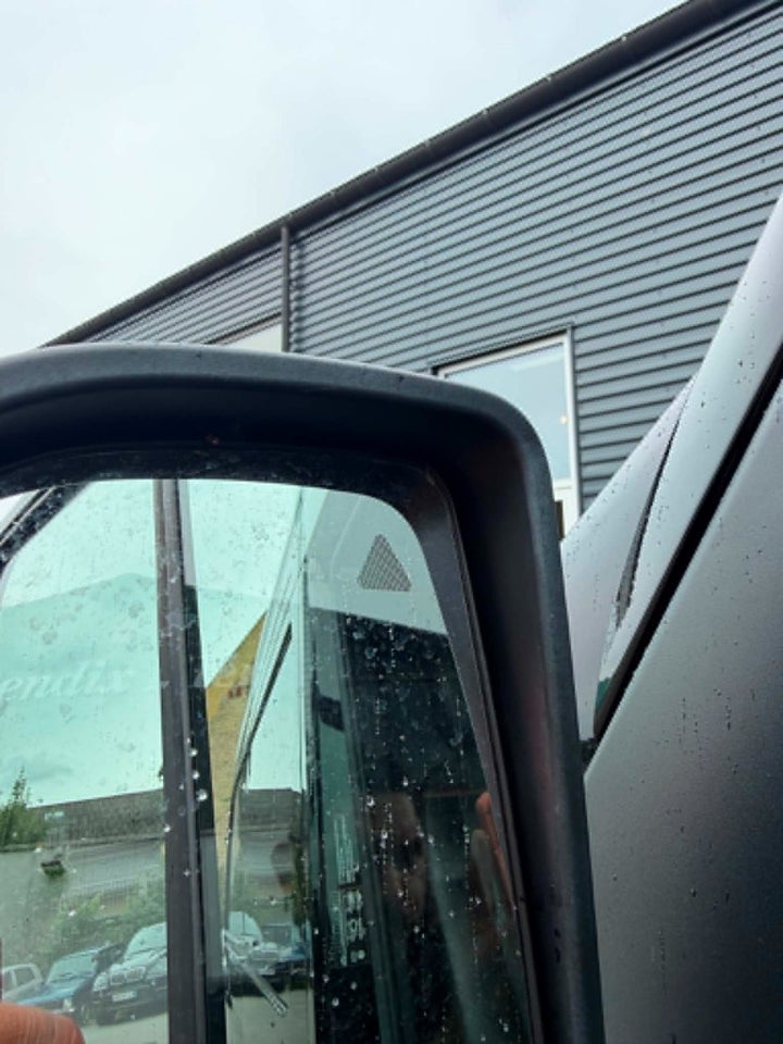 Mercedes Sprinter 317 2,0 CDi A2 Chassis SELECT aut. RWD 2d
