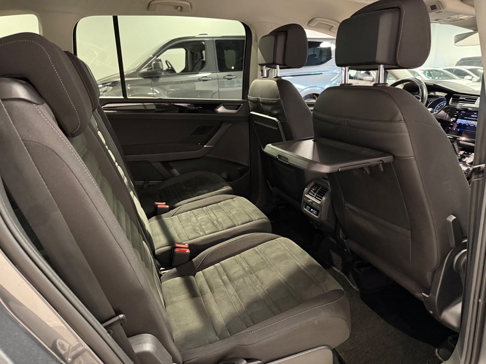 VW Touran 2,0 TDi 150 Highline DSG 7prs 5d