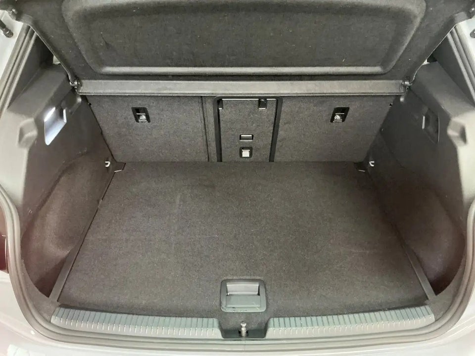 Cupra Born 77 e-Boost 5d