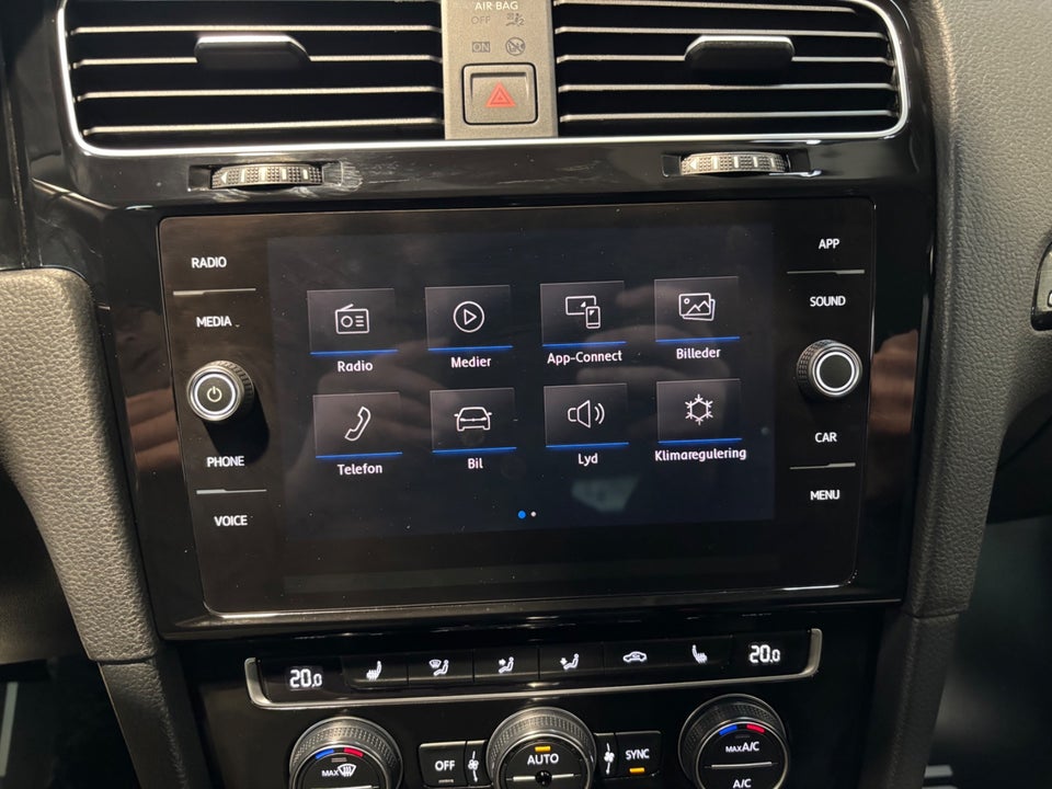VW Golf VII 1,5 TSi 150 Highline DSG 5d