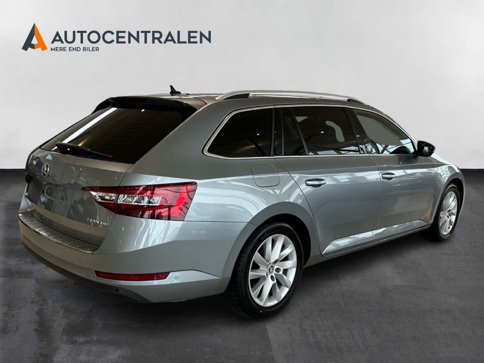 Skoda Superb 1,5 TSi 150 Style Business Combi DSG 5d