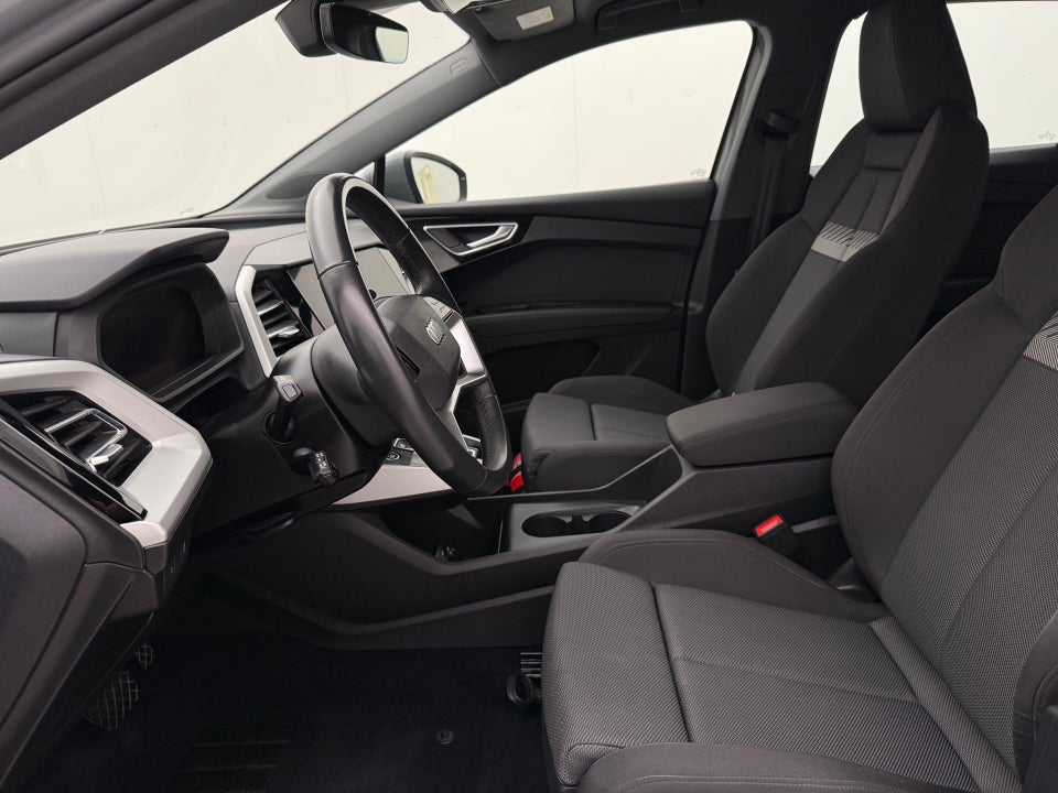Audi Q4 e-tron 50 Attitude quattro 5d
