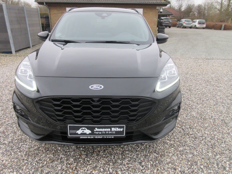 Ford Kuga 2,5 PHEV Titanium X CVT 5d