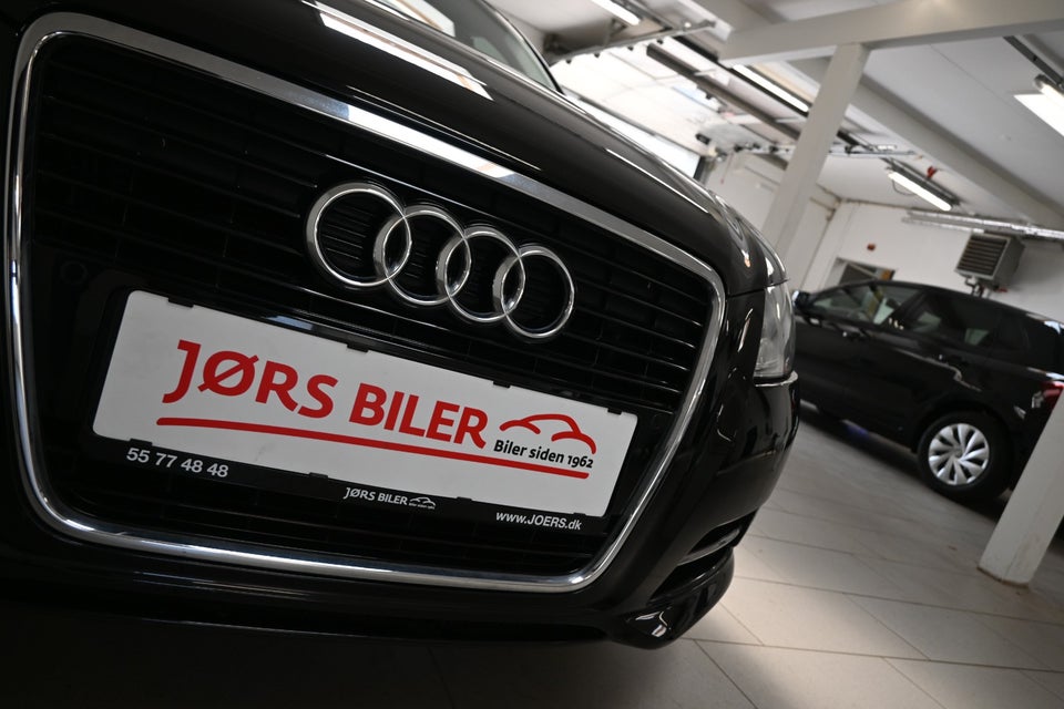 Audi A3 1,6 TDi Ambiente Sportback S-tr. 5d