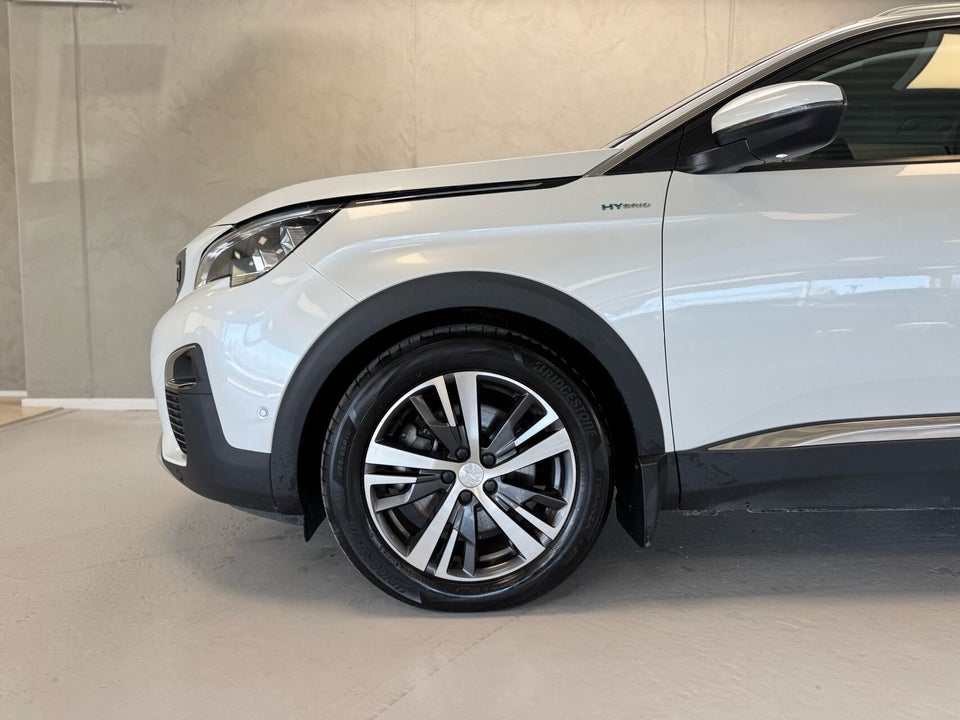 Peugeot 3008 1,6 Hybrid Allure Pack EAT8 5d