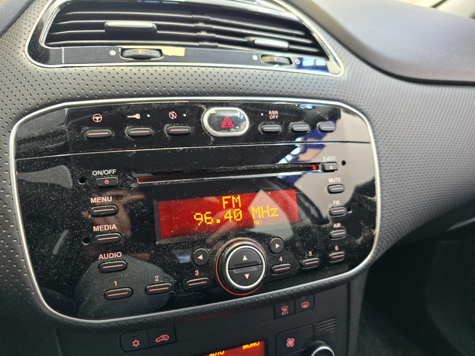 Fiat Punto Evo 1,4 Dynamic 5d