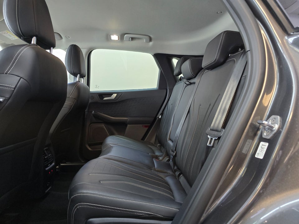 Ford Kuga 2,5 PHEV Vignale CVT 5d