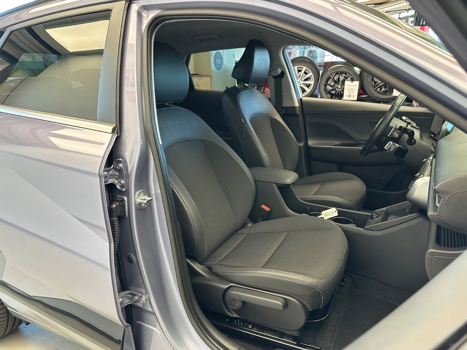 Hyundai Kona 65 EV Essential 5d