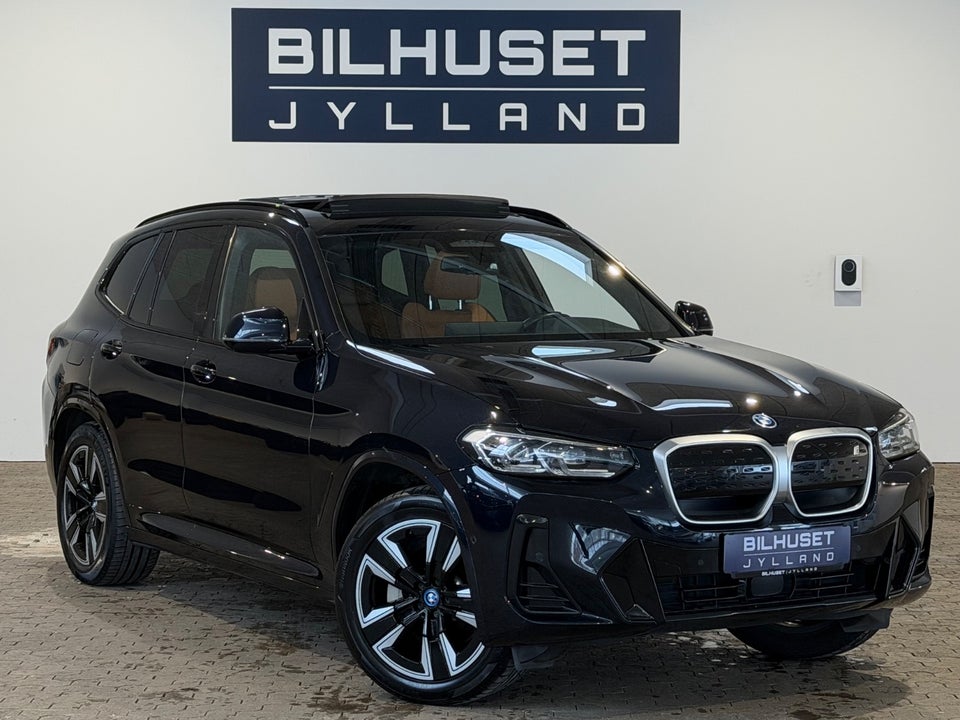 BMW iX3 Charged M-Sport 5d