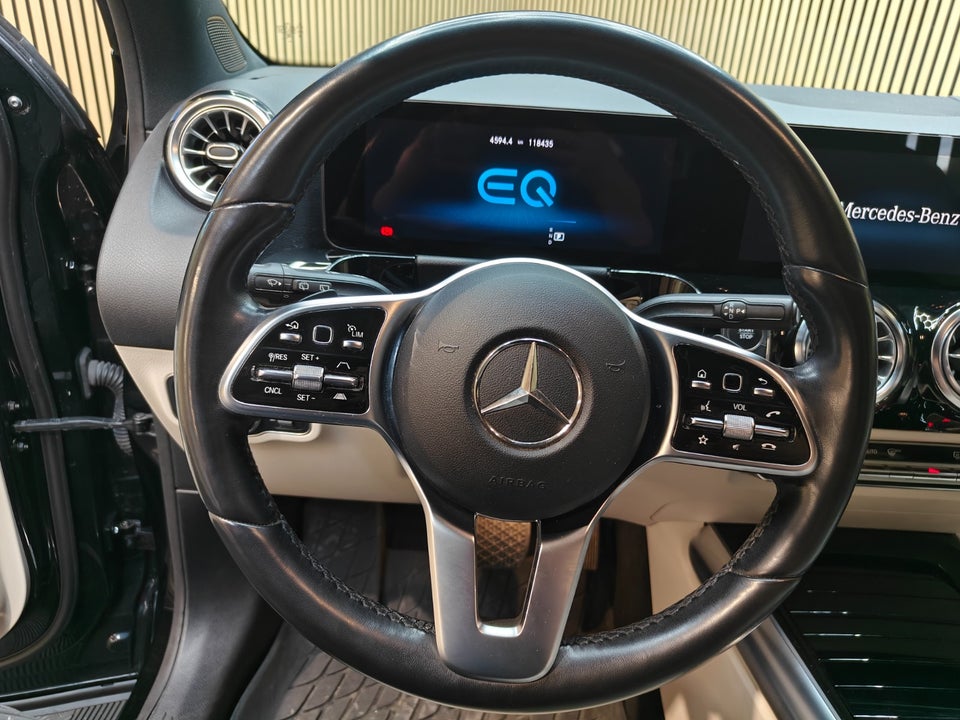 Mercedes EQA350 Progressive 4Matic 5d