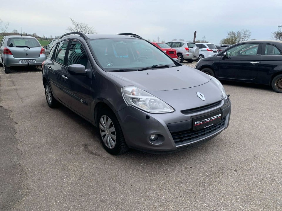 Renault Clio III 1,2 16V Authentique Sport Tourer 5d