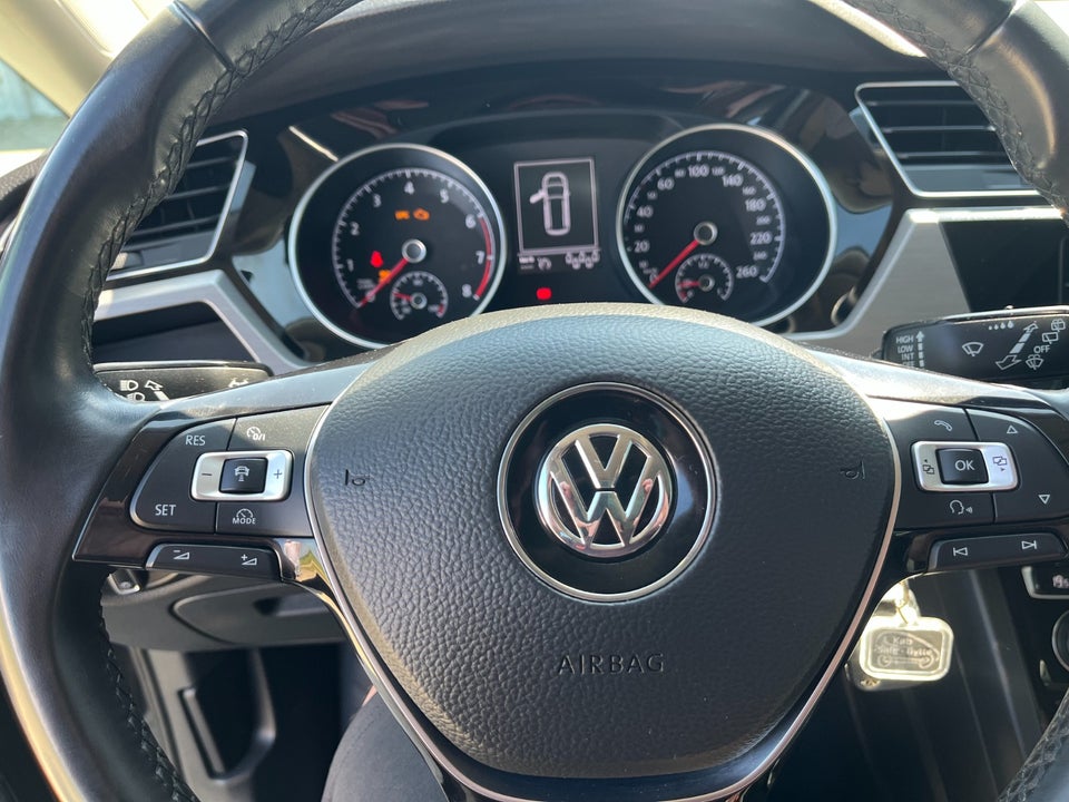 VW Touran 1,4 TSi 150 Comfortline 7prs 5d