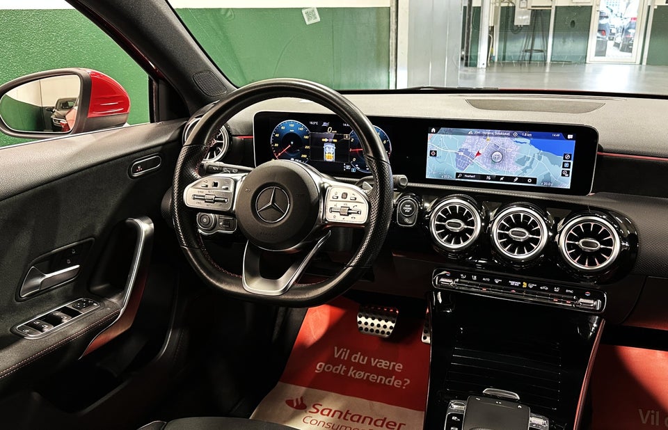 Mercedes A200 1,3 AMG Line aut. 5d