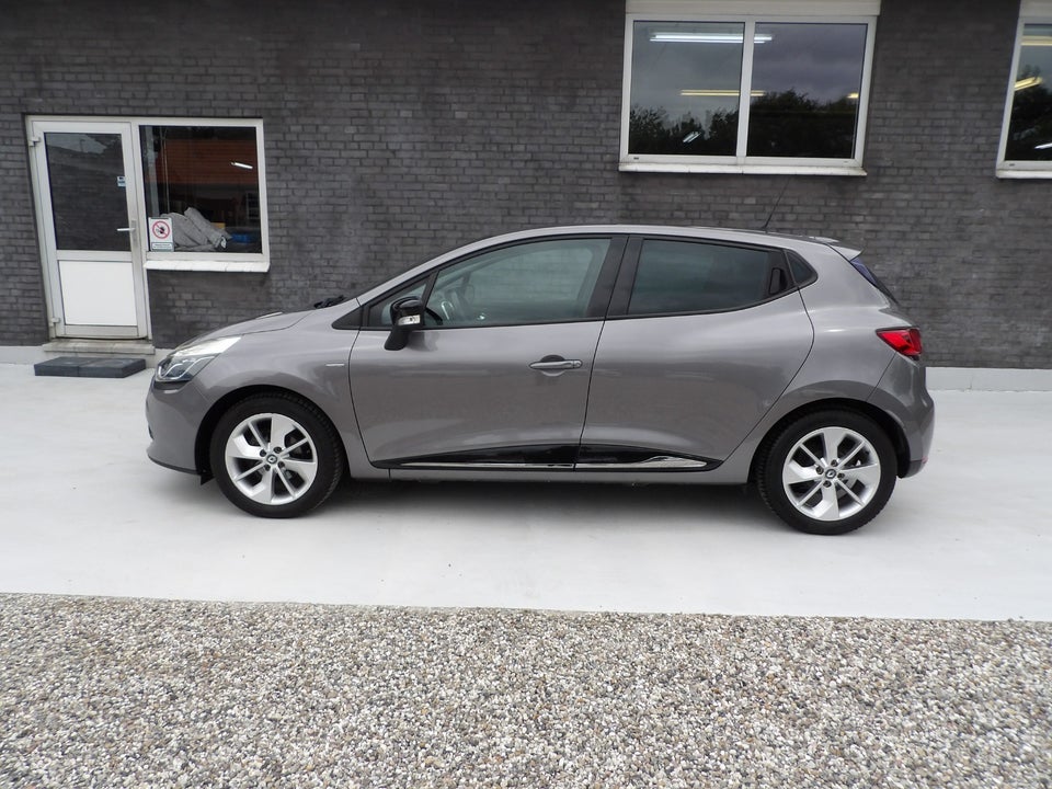 Renault Clio IV 0,9 TCe 90 Zen 5d