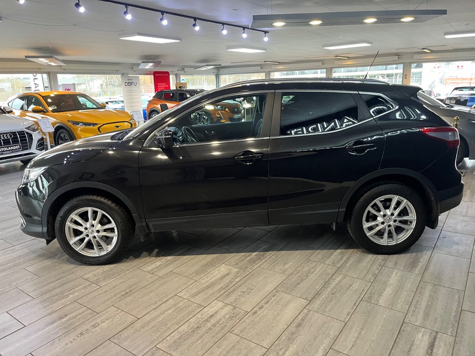 Nissan Qashqai 1,2 Dig-T 115 N-Vision 5d