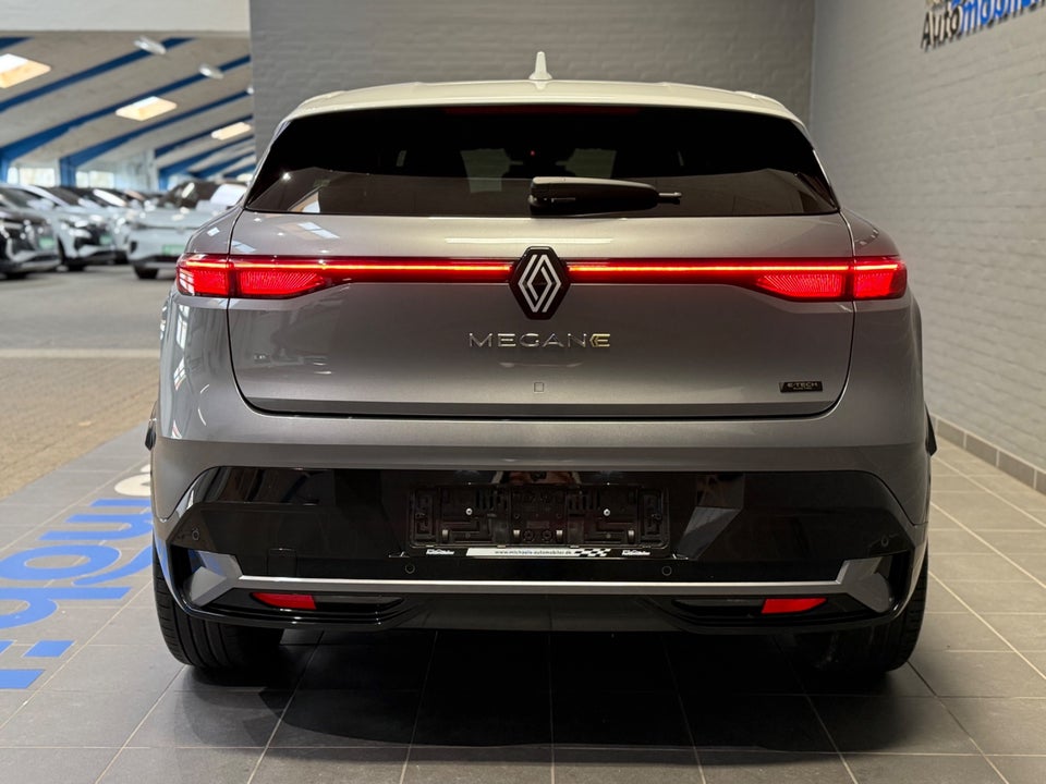 Renault Megane E-Tech 60 Techno 5d