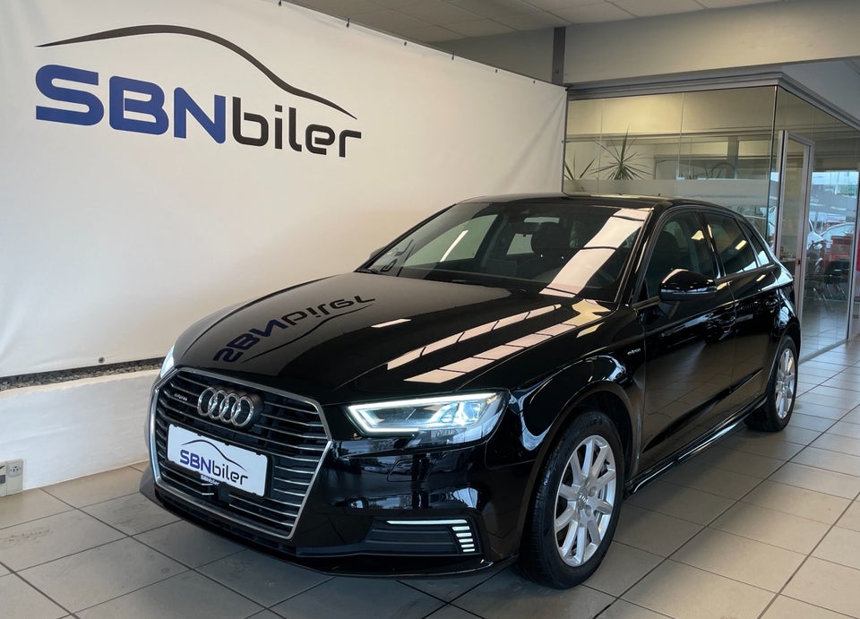 Audi A3 1,4 e-tron Sportback S-tr. 5d