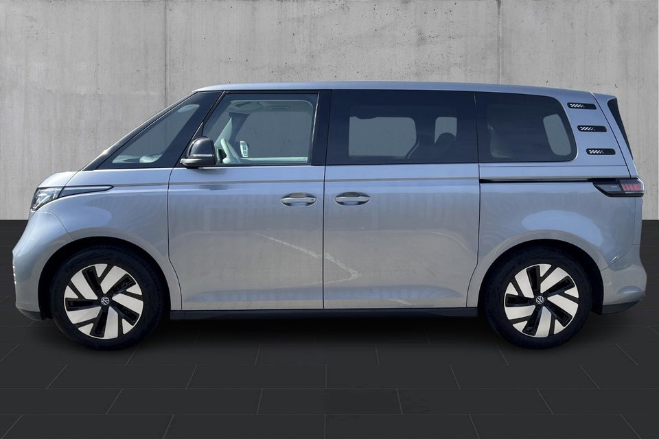 VW ID. Buzz 77 Pro SWB 5d