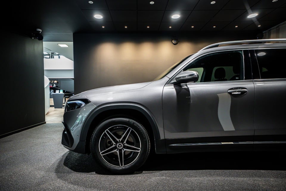 Mercedes EQB250+ AMG Advance 5d