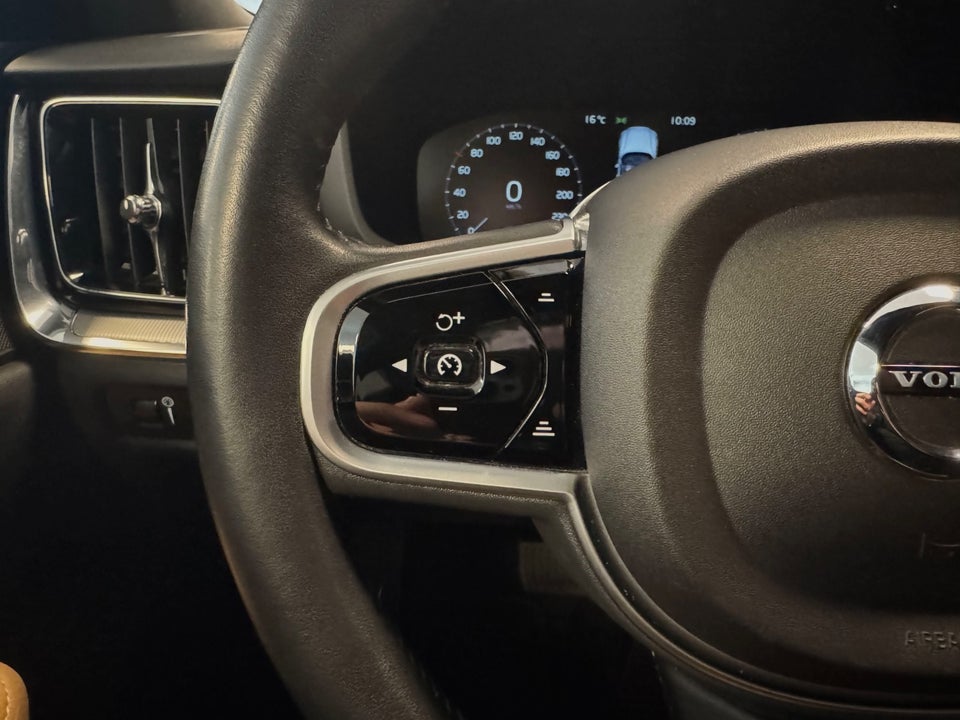 Volvo V60 2,0 D4 190 Inscription aut. 5d