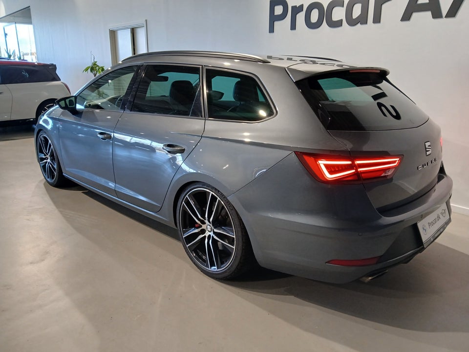 Seat Leon 2,0 TSi 300 Cupra ST DSG 5d