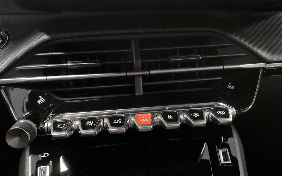 Peugeot e-208 50 GT 5d