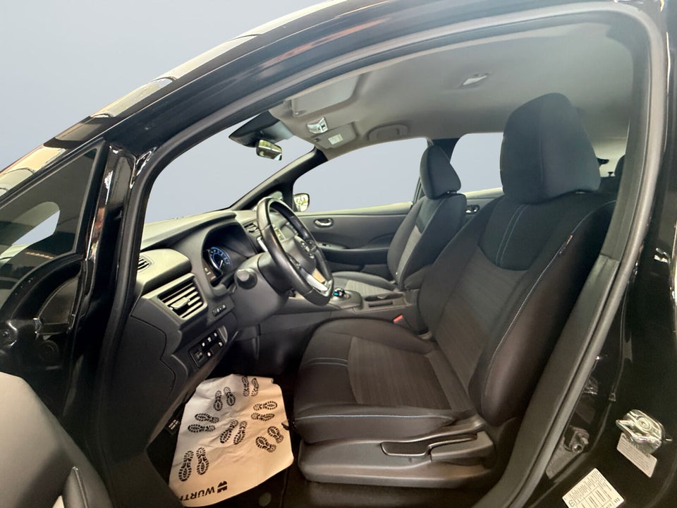 Nissan Leaf 40 Acenta 5d