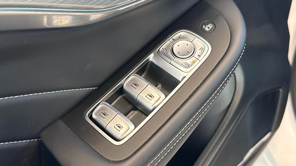 MG Marvel R Performance 5d