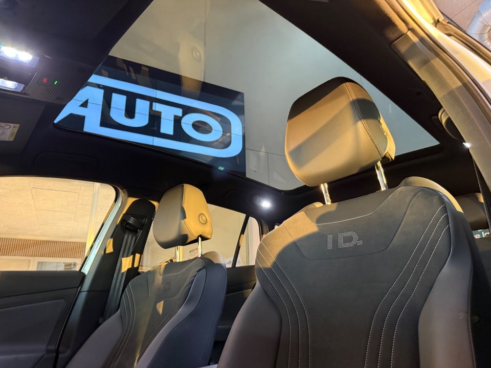 VW ID.4 77 Pro Style+ 5d