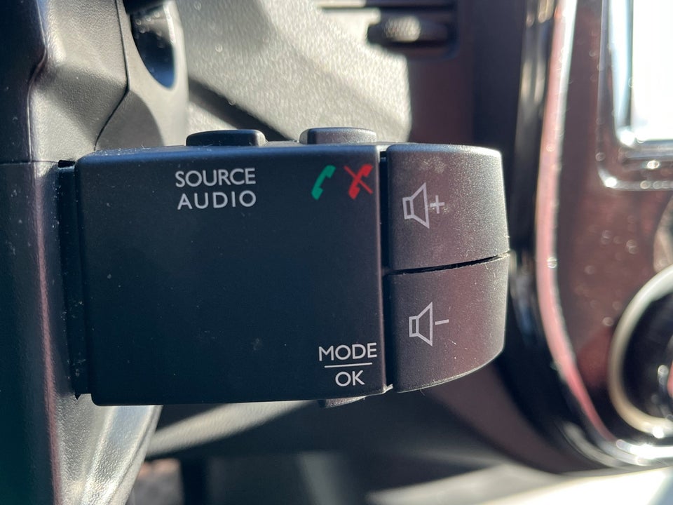 Renault Captur 1,2 TCe 120 Arctic EDC 5d