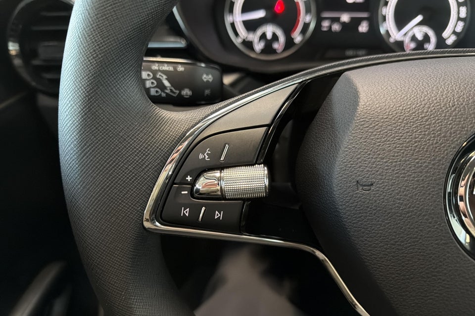 Skoda Fabia 1,0 MPi 80 Essence 5d