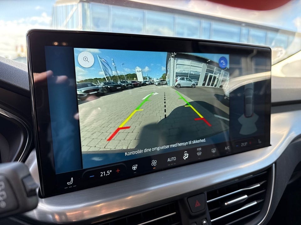 Ford Focus 1,0 EcoBoost mHEV Titanium X 5d