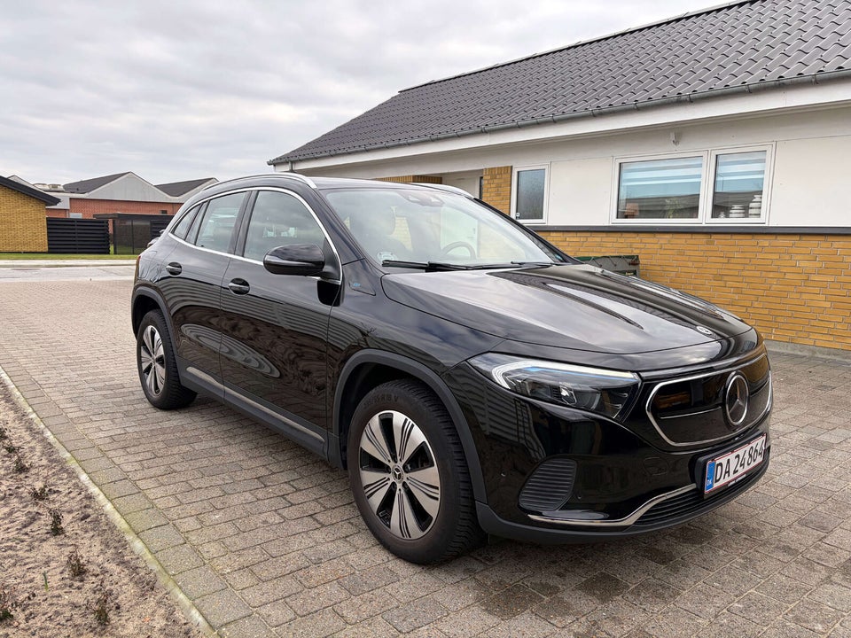Mercedes EQA250 5d