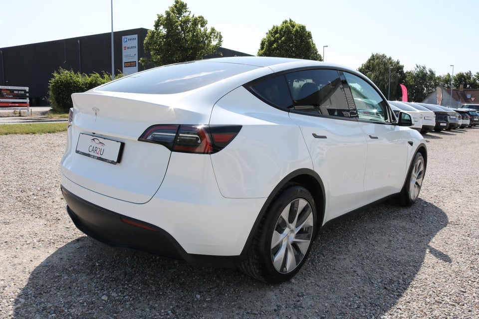Tesla Model Y RWD 5d