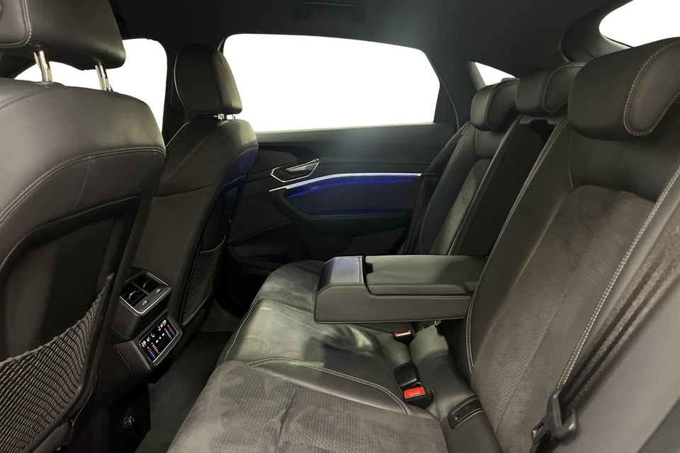Audi e-tron 55 S-line Sportback quattro 5d