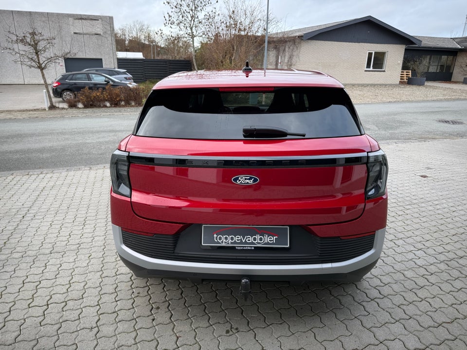 Ford Explorer 82 Premium Extended Range 5d