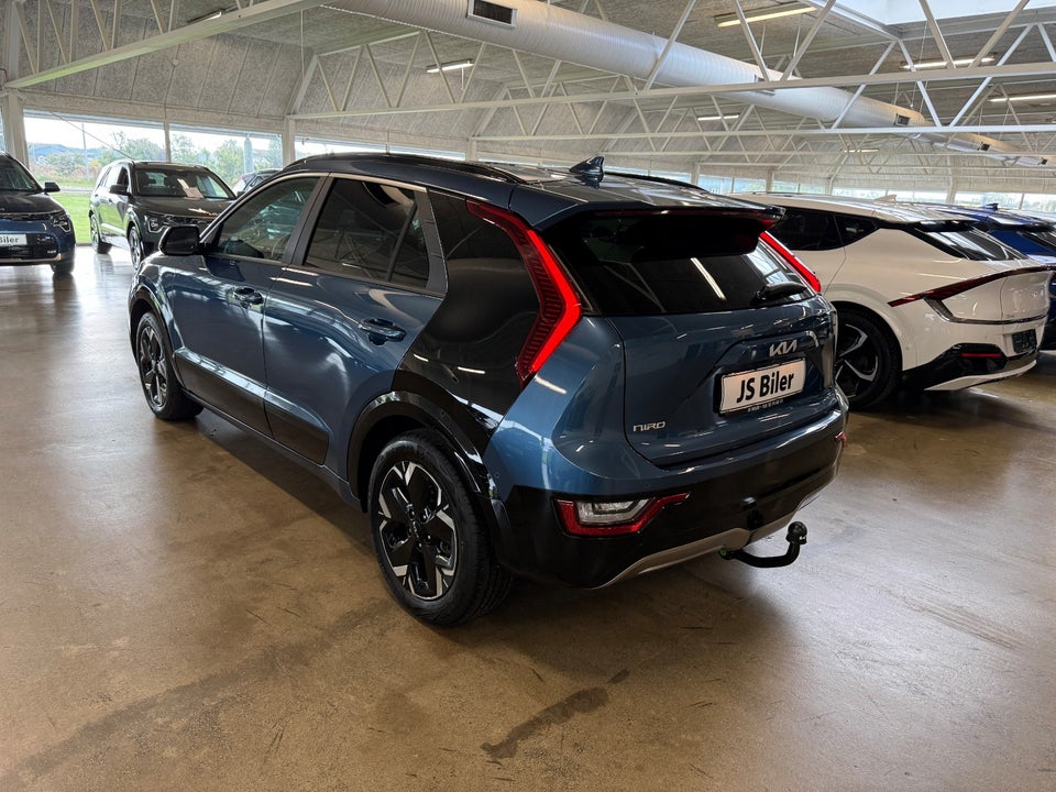 Kia Niro 64 EV Upgrade 5d