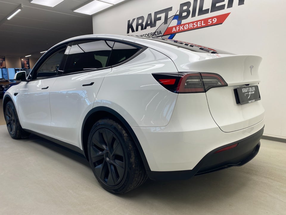 Tesla Model Y RWD 5d