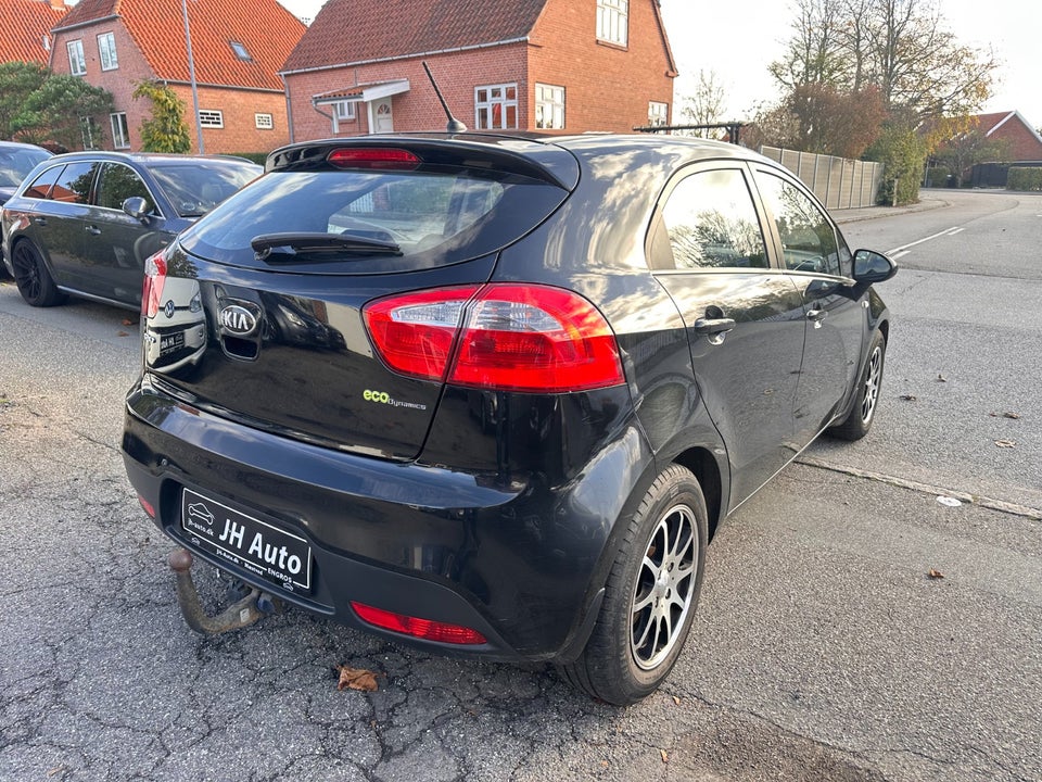 Kia Rio 1,2 CVVT Style+ 5d