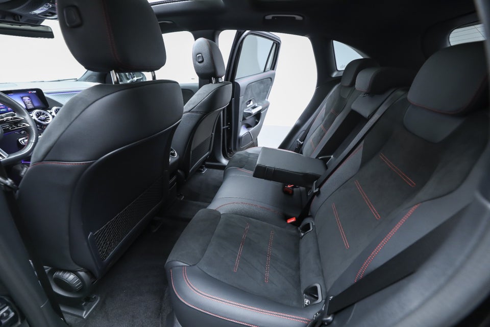 Mercedes EQA250+ AMG Advance 5d